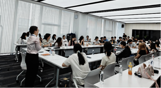 באַזוכן Quangong קאָו, לטד און ויספאָרשן די סיקריץ פון ינטעליגענט ציגל מאכן